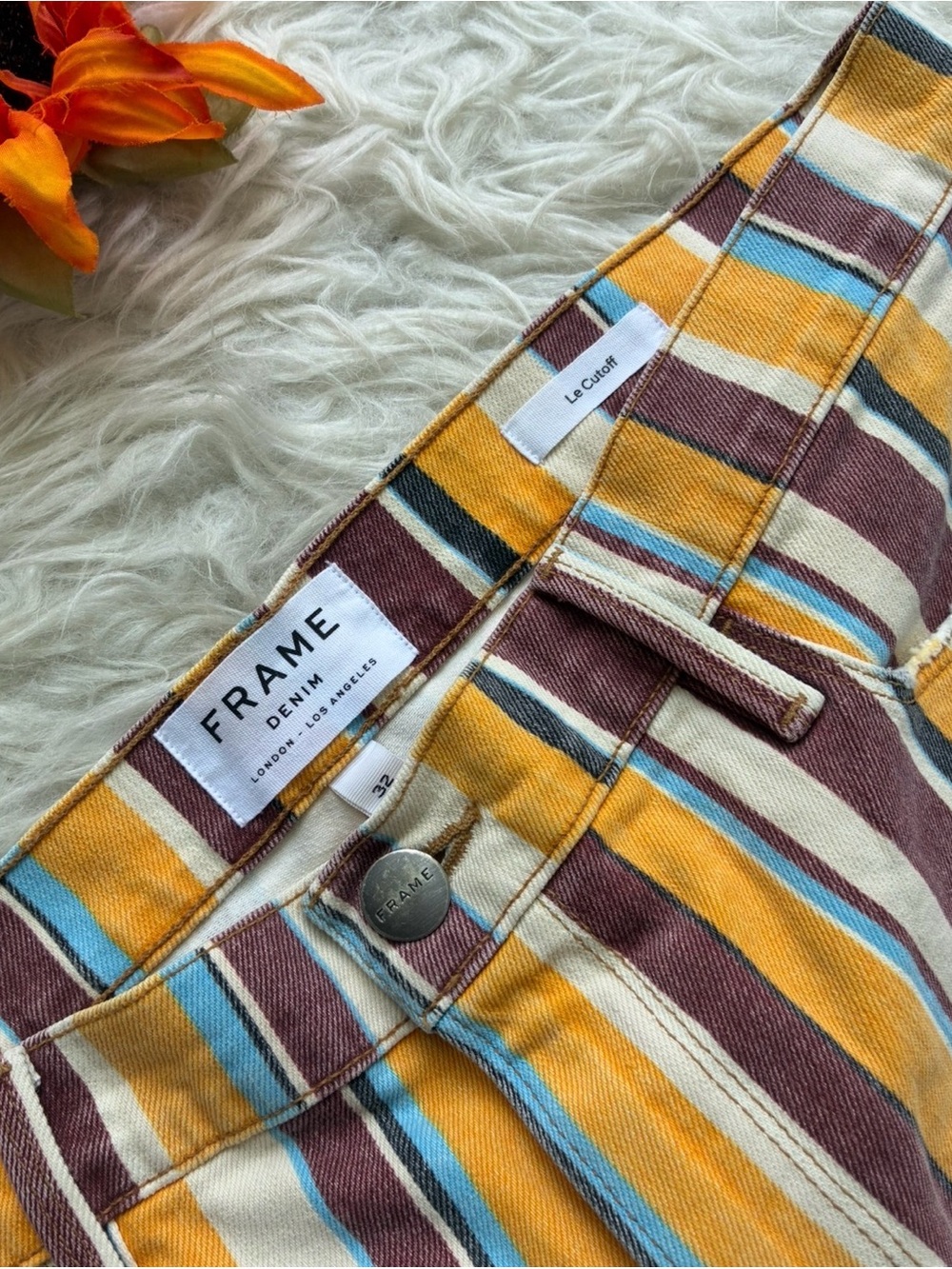 🌺Frame Denim Multicolor Striped High-Rise Jean cut off shorts 🌺 size 32 - Picture 3 of 8